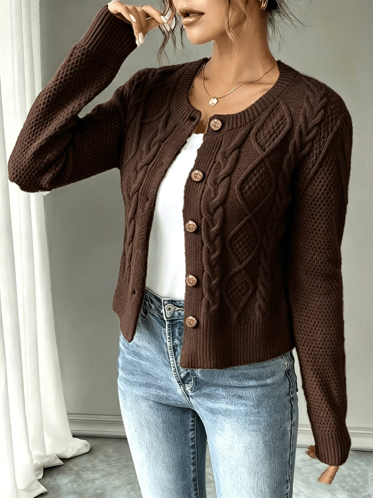 Jessica | Elegant Cable-Knit Button Cardigan