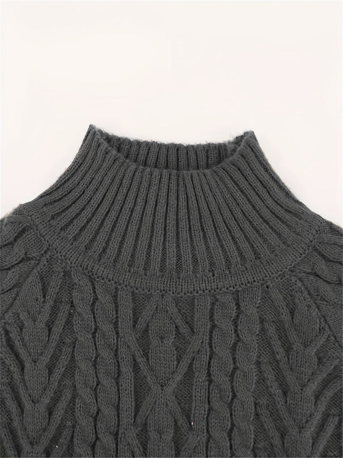 Danielle | Elegant Cable-Knit Mock-Neck Sweater - Picela