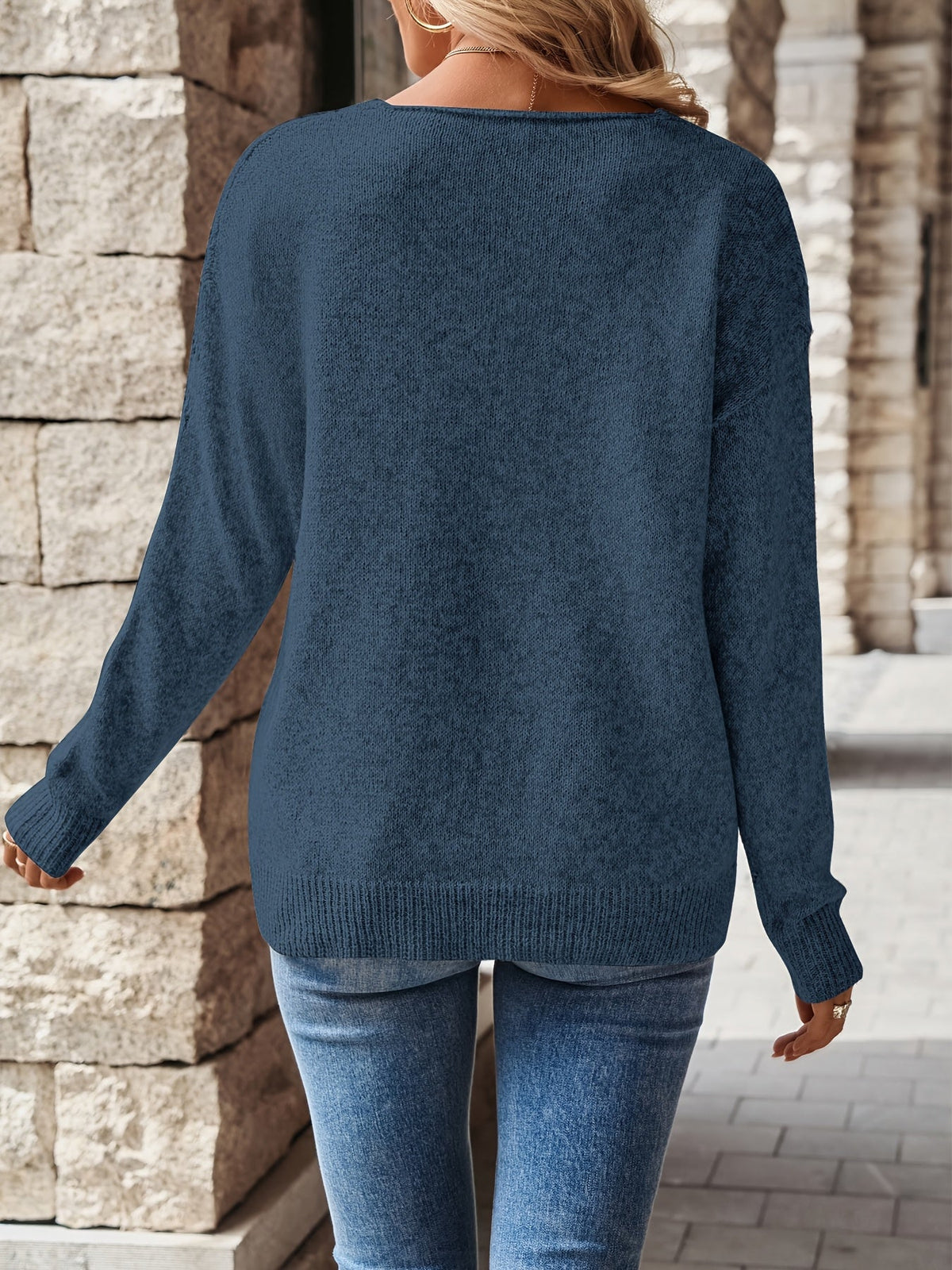 Elaine | Elegant Pointelle V-Neck Sweater - Picela