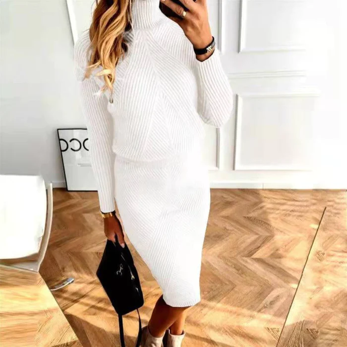 Kelly | Elegant Knit Midi Dress - Picela