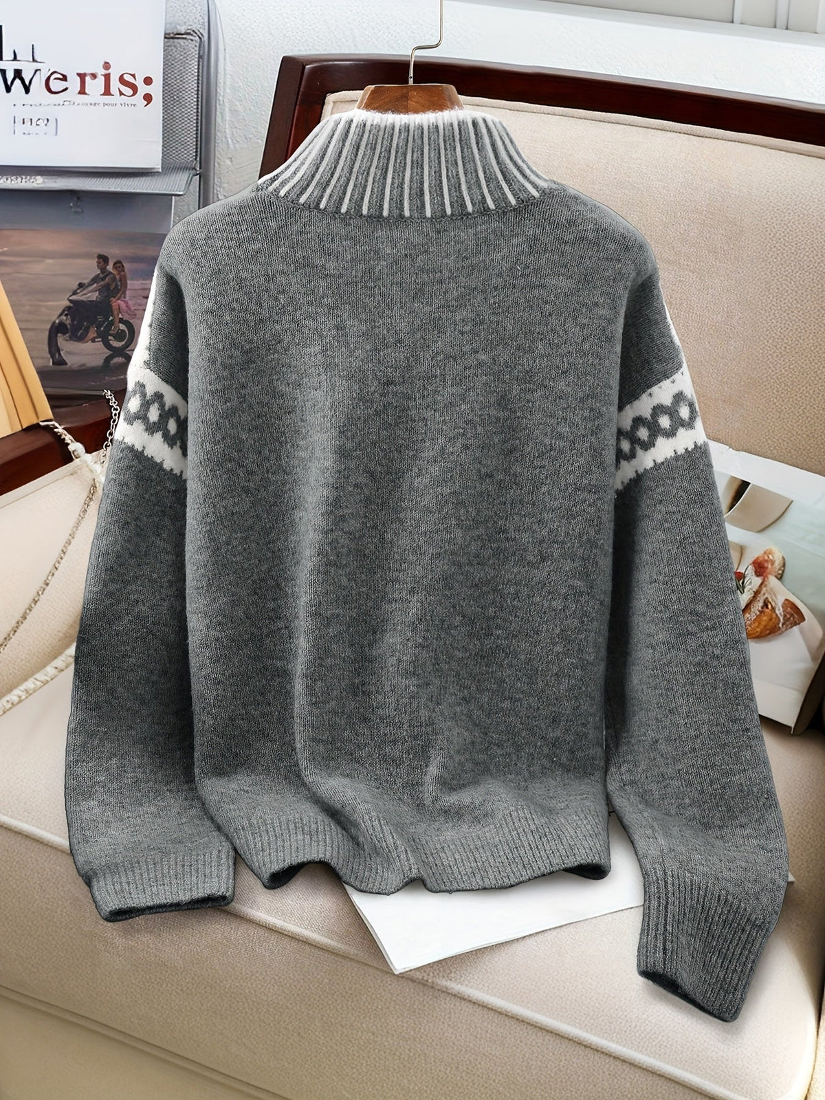 Kimberly | Elegant Contrast-Trim Mock-Neck Sweater - Picela