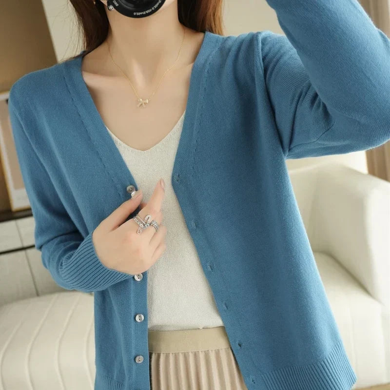 Lauren | Elegant Button-Down Knit Cardigan - Picela