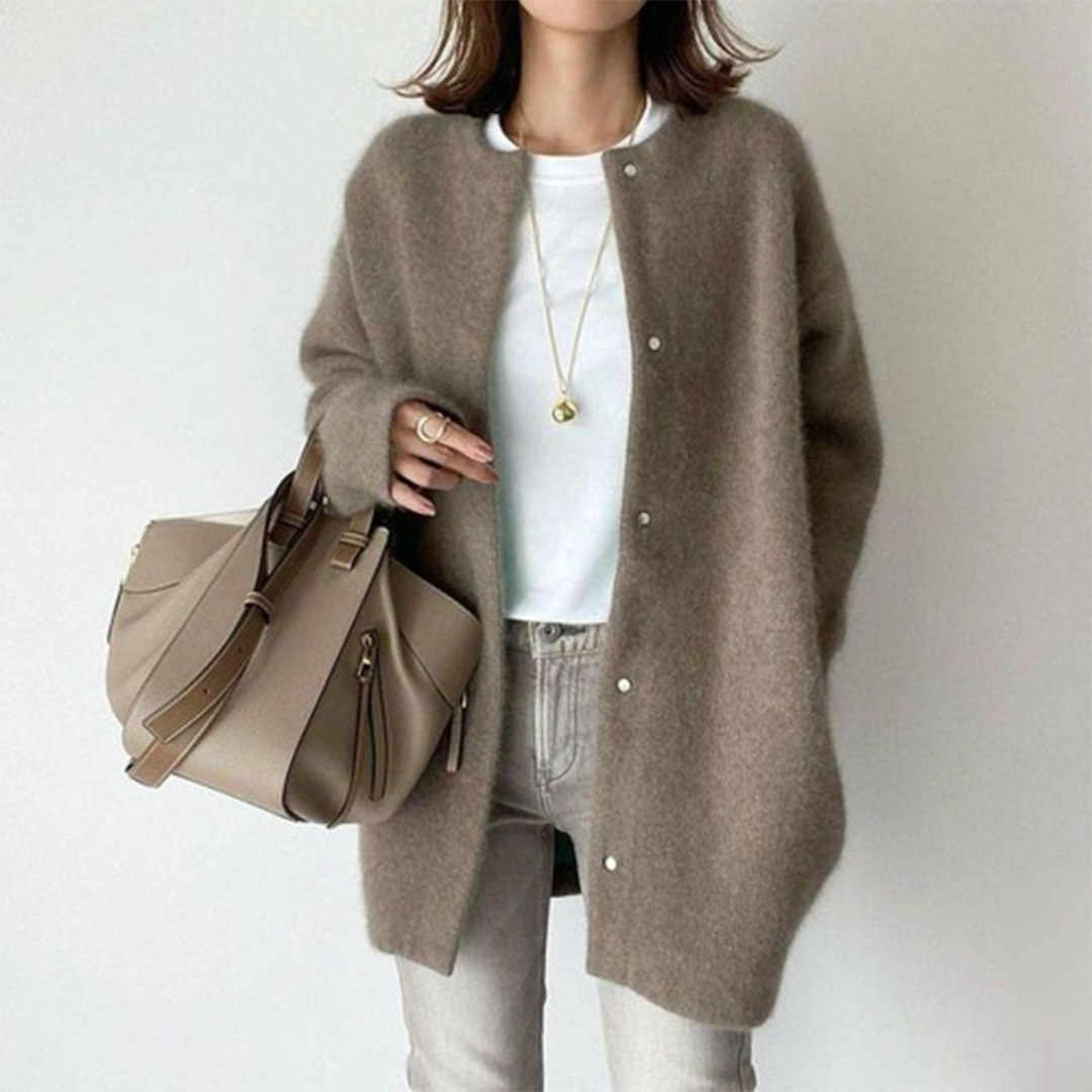 Nicole | Cozy Oversized Snap-Button Cardigan - Picela
