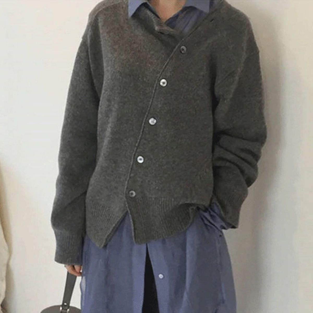 Sarah | Elegant Knit Button-Front Cardigan - Picela