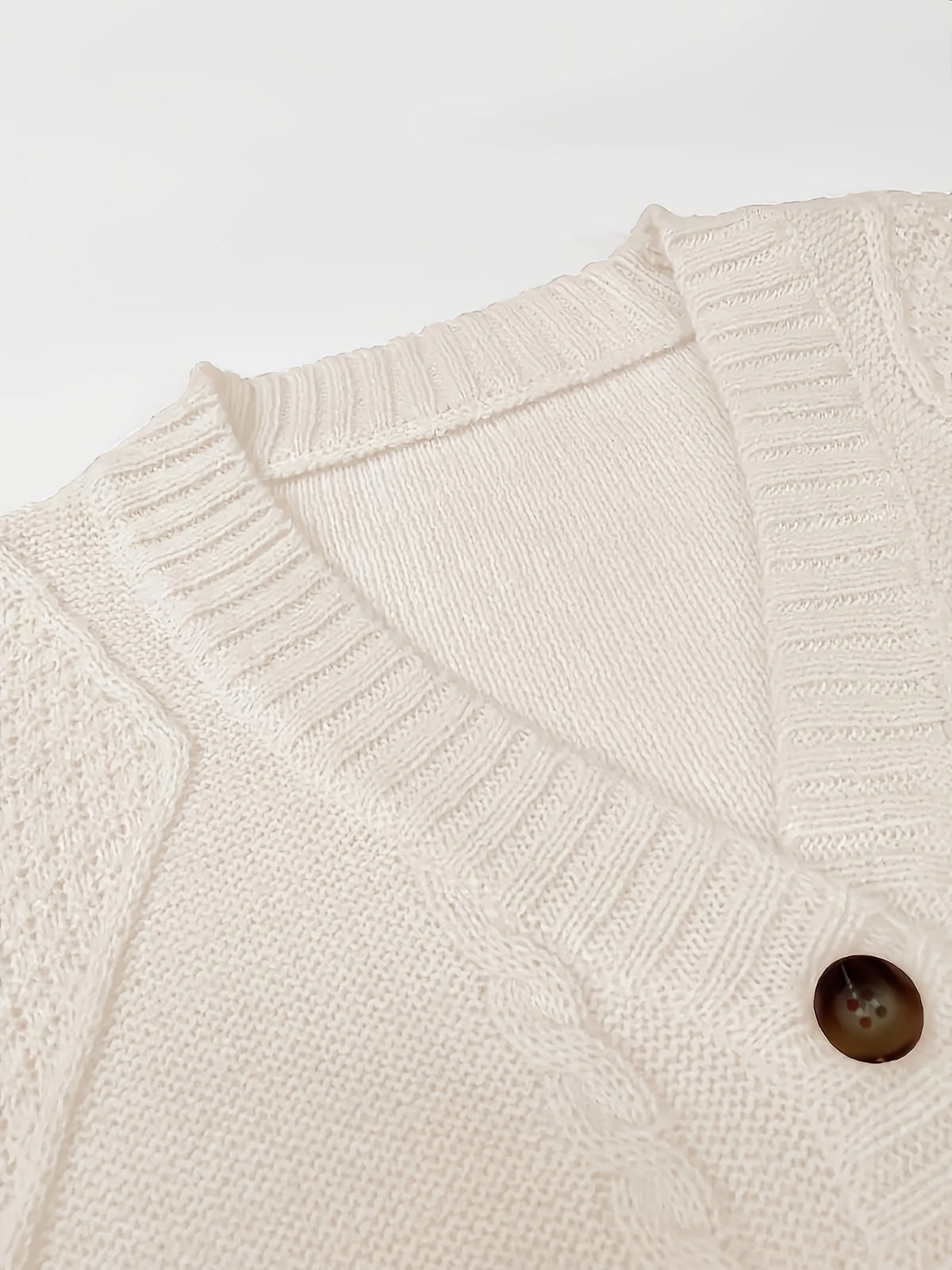 Amber | Elegant Cable-Knit Button Cardigan