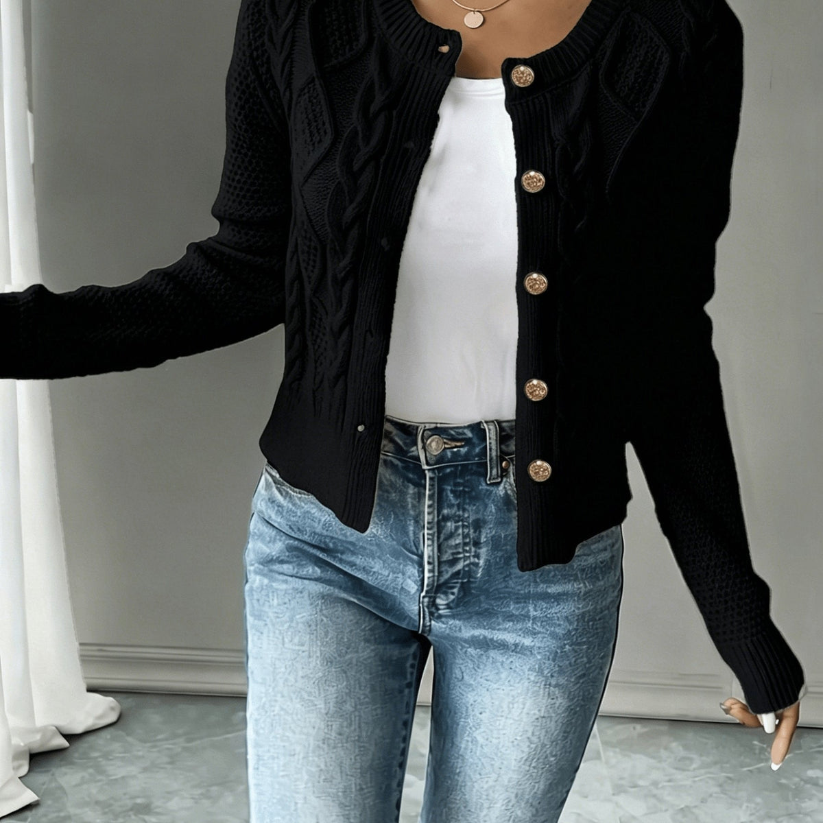 Jessica | Elegant Cable-Knit Button Cardigan
