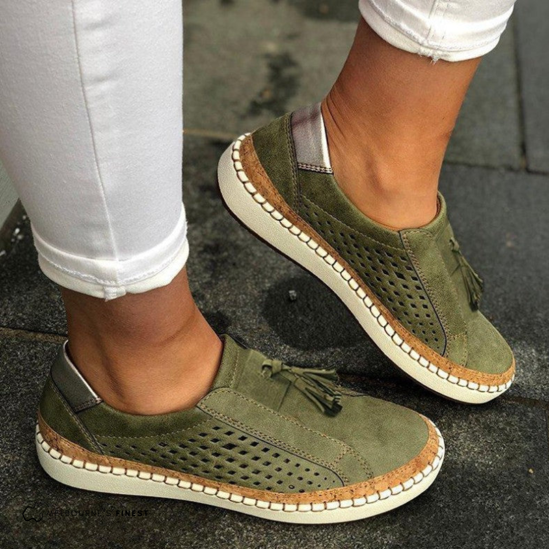 Angela | Comfortable Perforated Tassel Sneakers - Picela