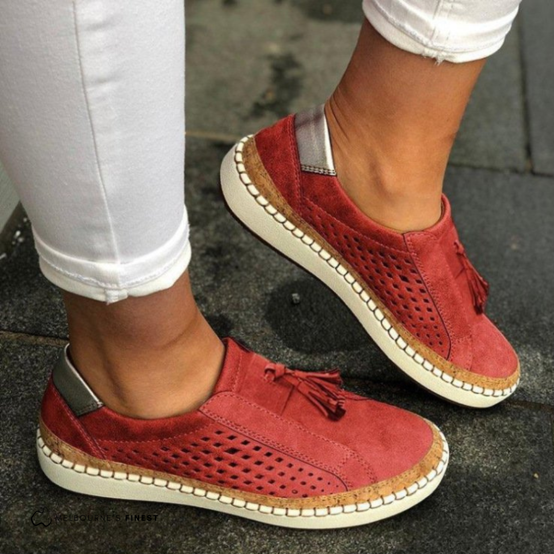 Angela | Comfortable Perforated Tassel Sneakers - Picela