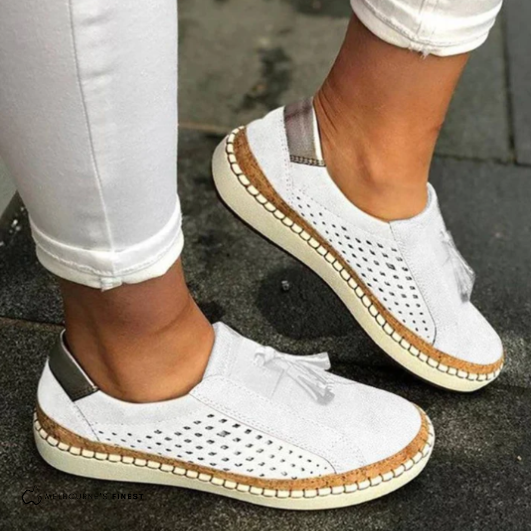 Angela | Comfortable Perforated Tassel Sneakers - Picela