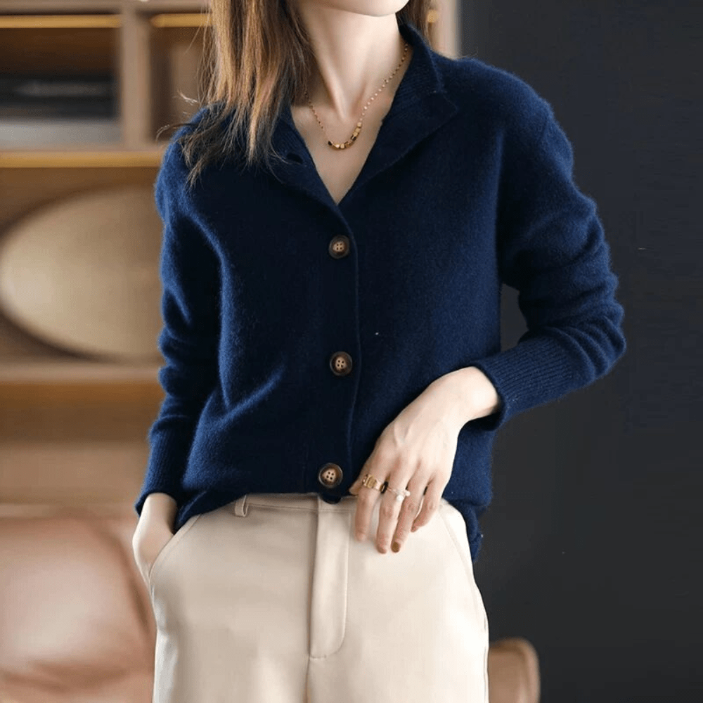 Brittany | Elegant Cashmere Button-Front Cardigan - Picela