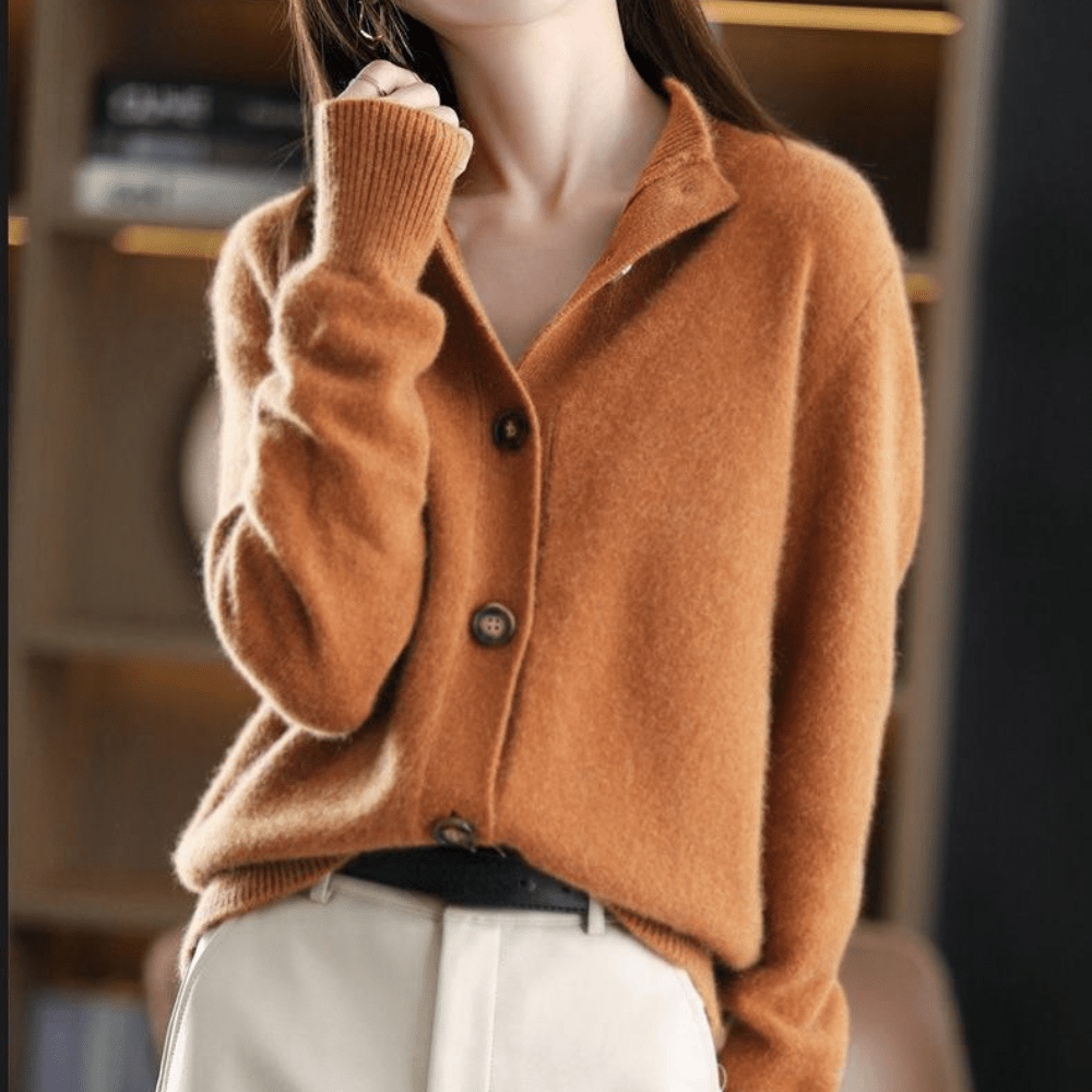 Brittany | Elegant Cashmere Button-Front Cardigan - Picela