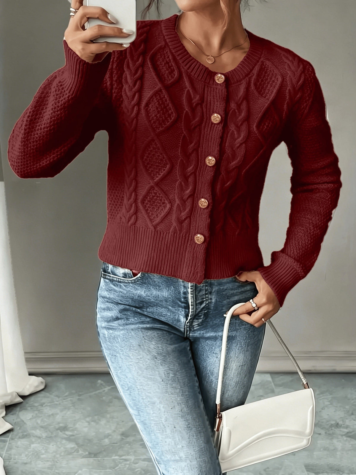 Jessica | Elegant Cable-Knit Button Cardigan