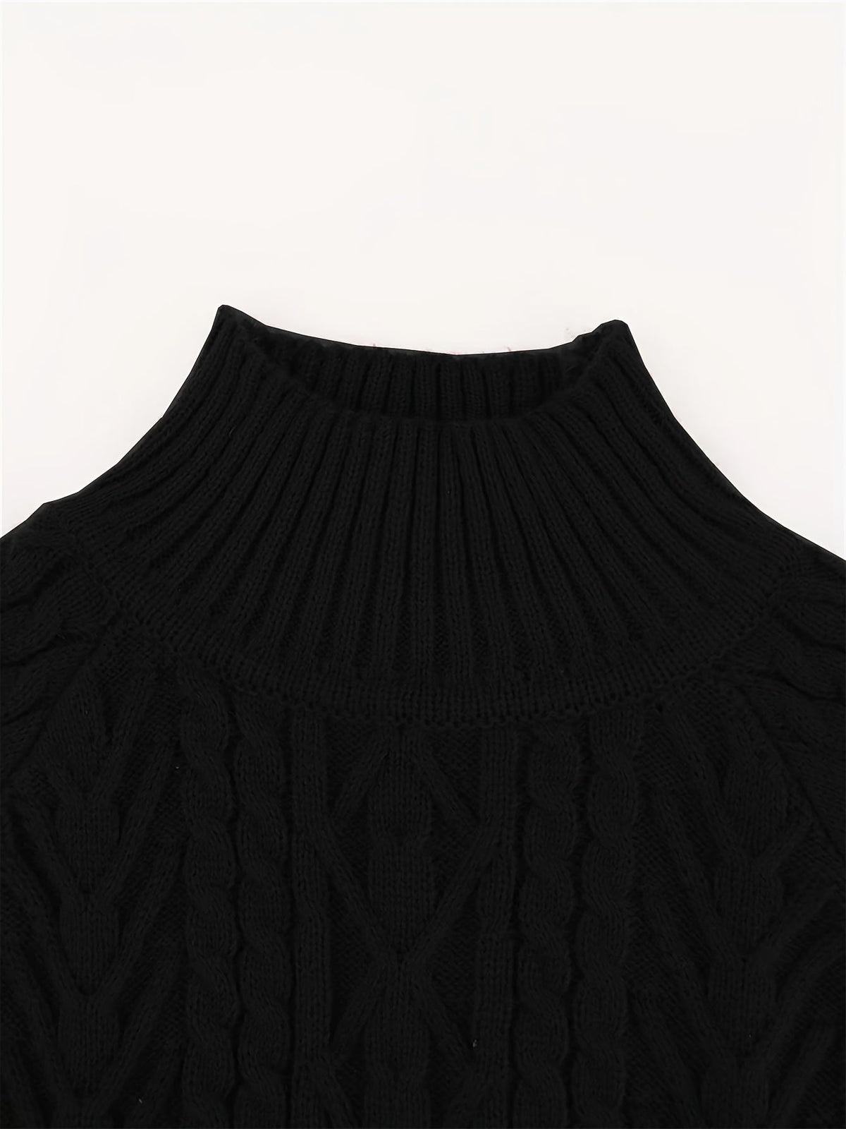 Danielle | Elegant Cable-Knit Mock-Neck Sweater - Picela