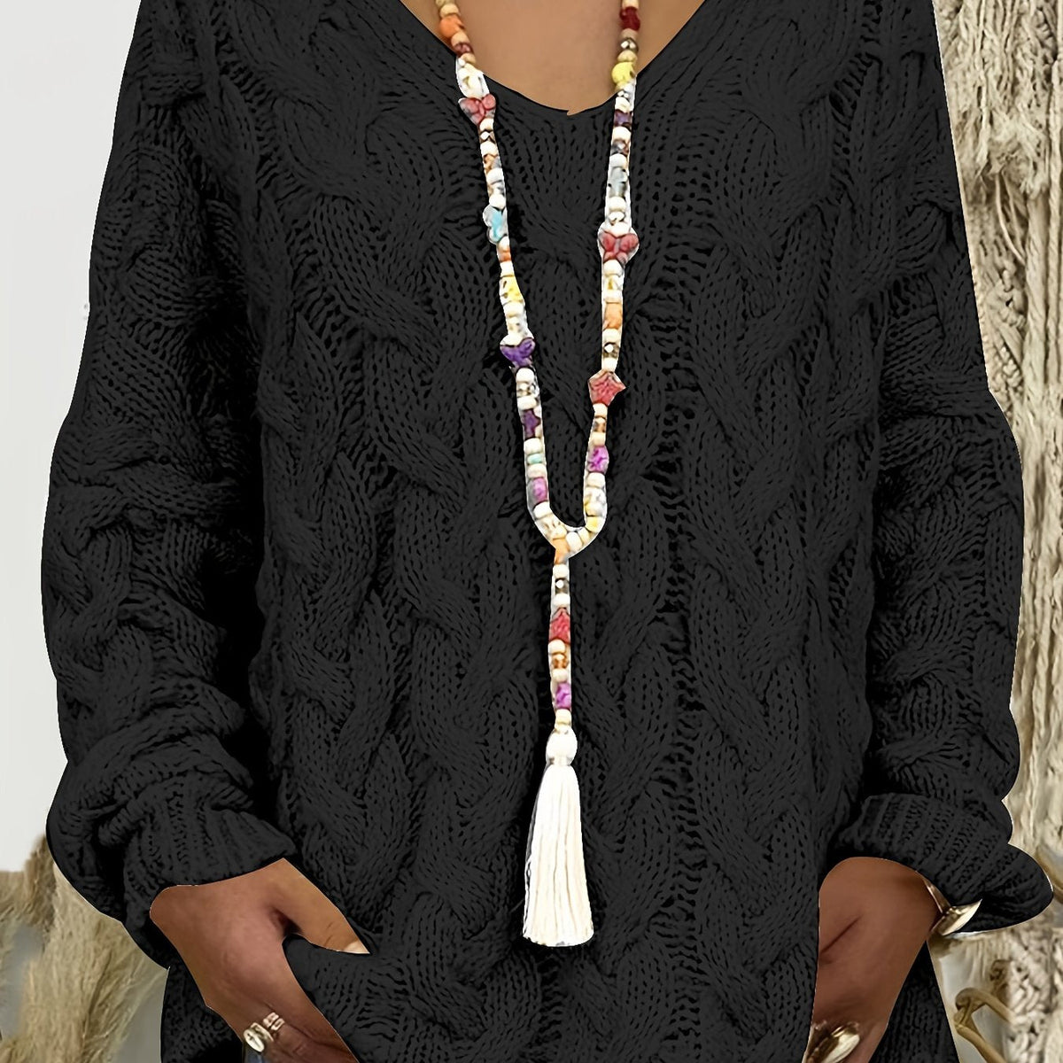 Danielle | Elegant Cable-Knit V-Neck Sweater - Picela