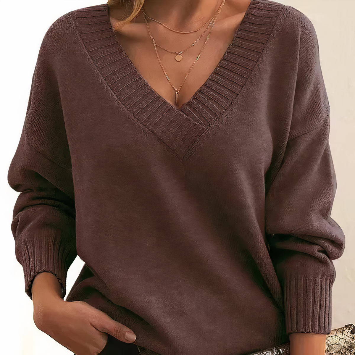 Danielle | Elegant V-Neck Knit Sweater - Picela
