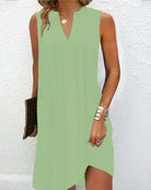 Elizabeth | Elegant Sleeveless Midi Dress - Picela