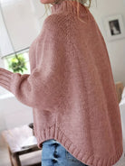 Gwendolyn | Elegant Cable-Knit Poncho Sweater - Picela
