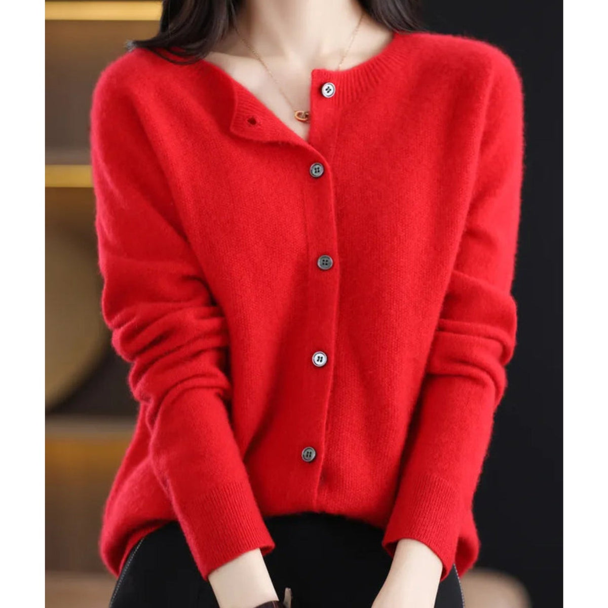 Kelly | Elegant Fitted Button-Down Cardigan - Picela
