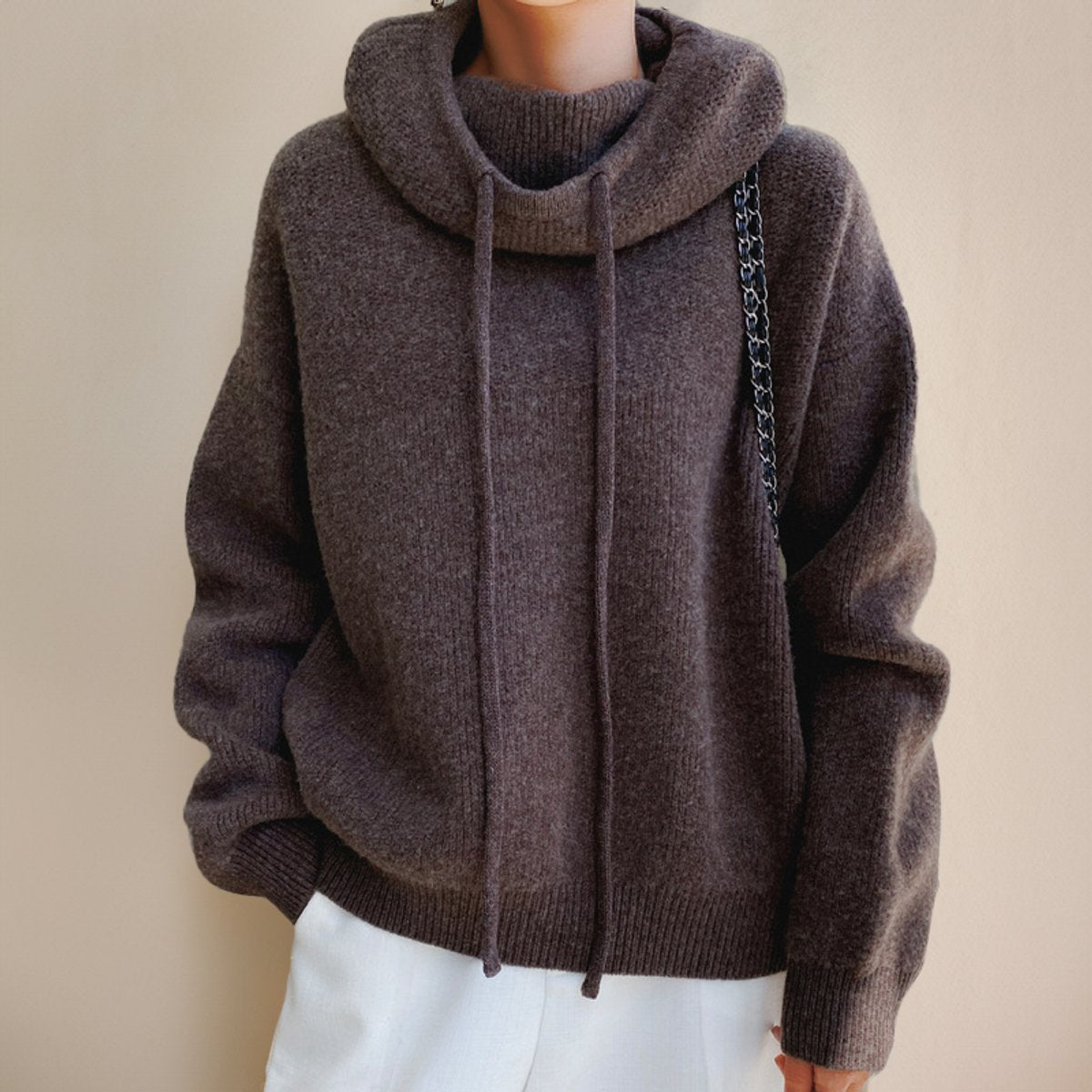 Laura | Cozy Hooded Oversized Sweater - Picela