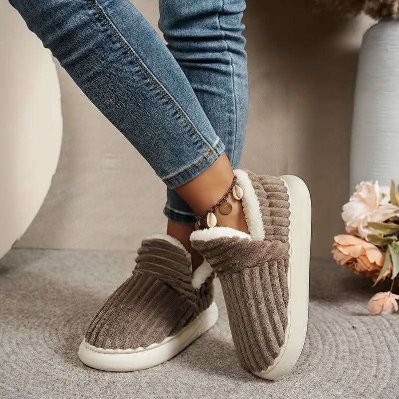 Michelle | Cozy Corduroy Fur-Lined Boots - Picela