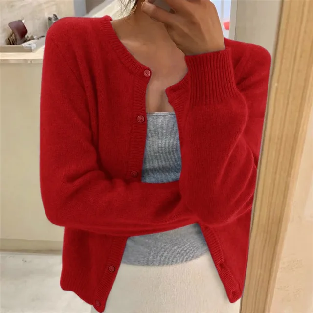 Michelle | Elegant Buttoned Knit Cardigan - Picela