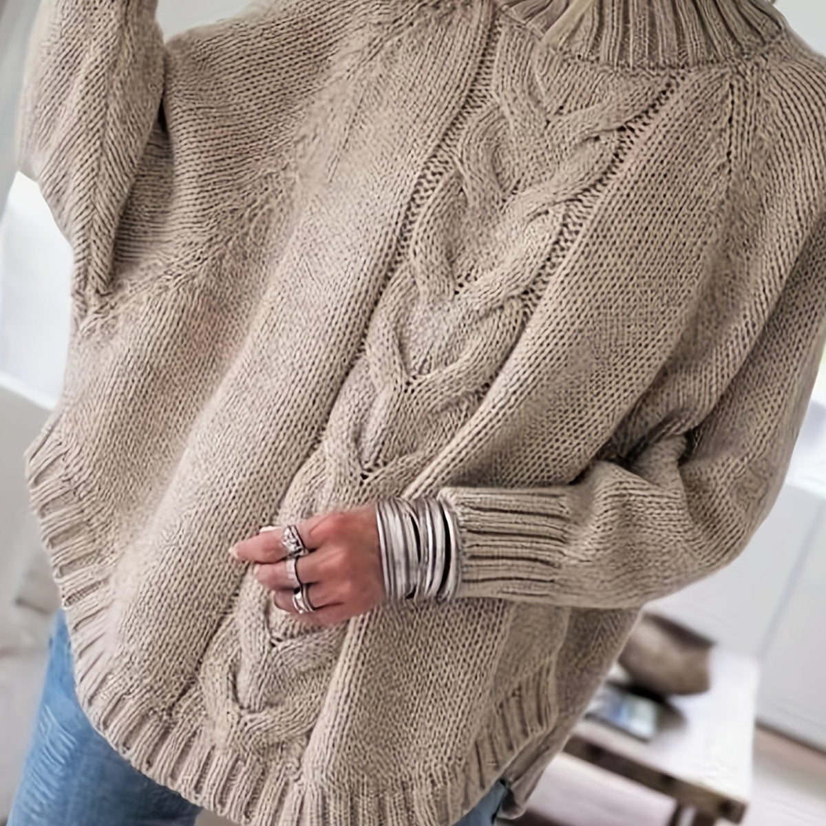 Nicole | Elegant Cable-Knit Mock-Neck Sweater - Picela