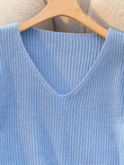 Samantha | Elegant Ribbed V-Neck Sweater - Picela