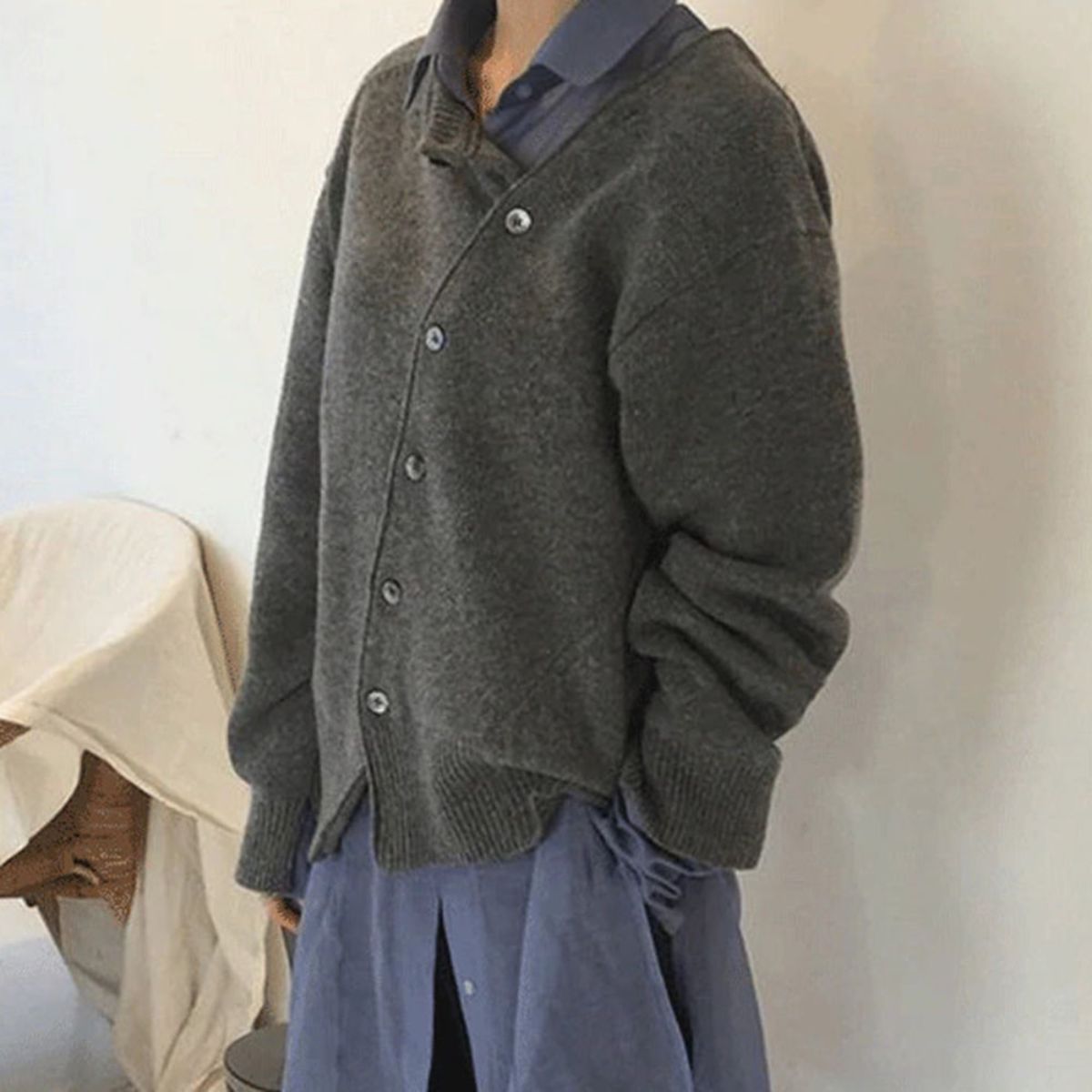 Sarah | Elegant Knit Button-Front Cardigan - Picela