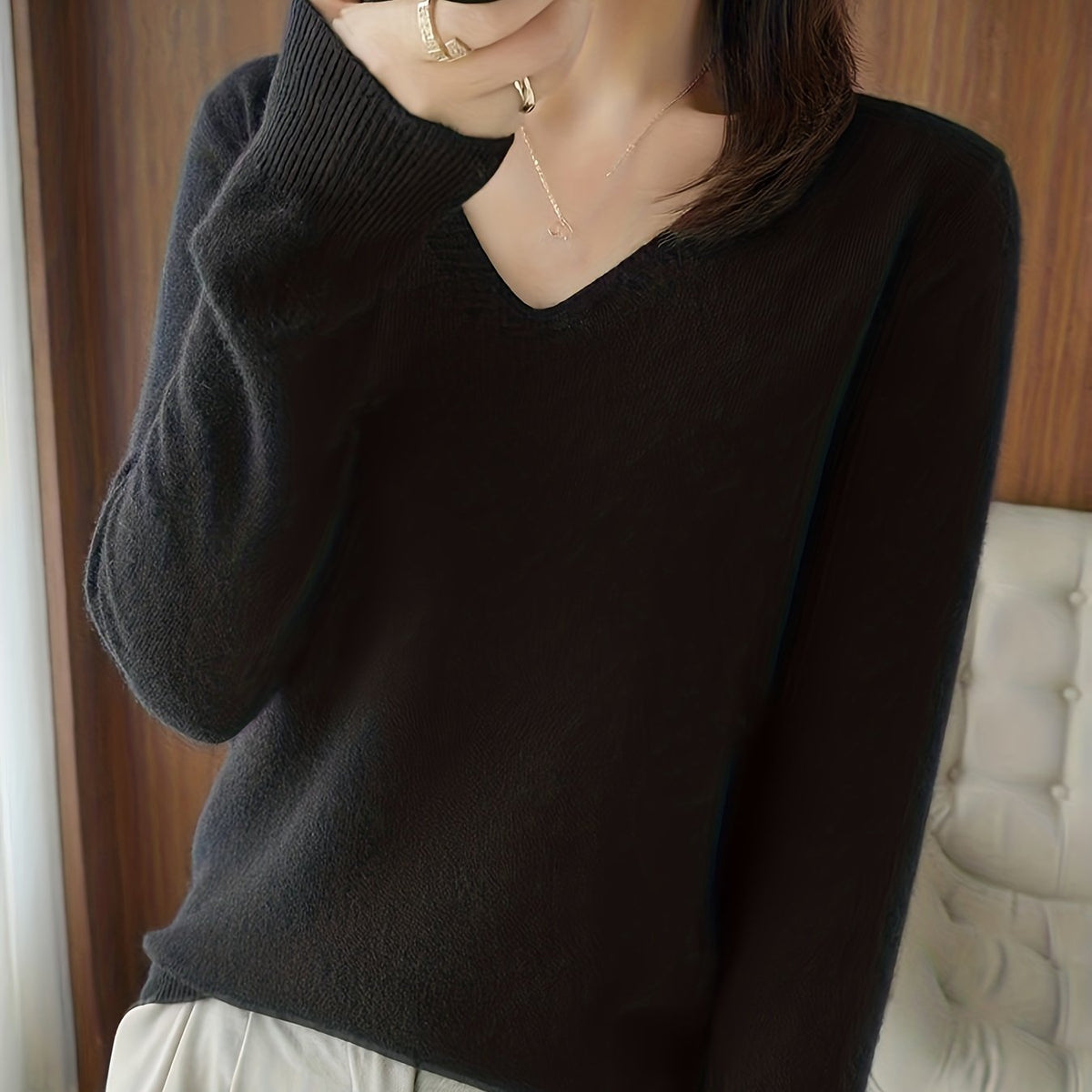 Vanessa | Elegant V-Neck Knit Sweater - Picela
