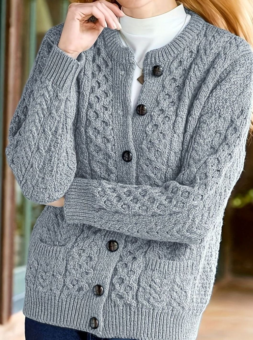 Victoria | Elegant Cable-Knit Button Cardigan