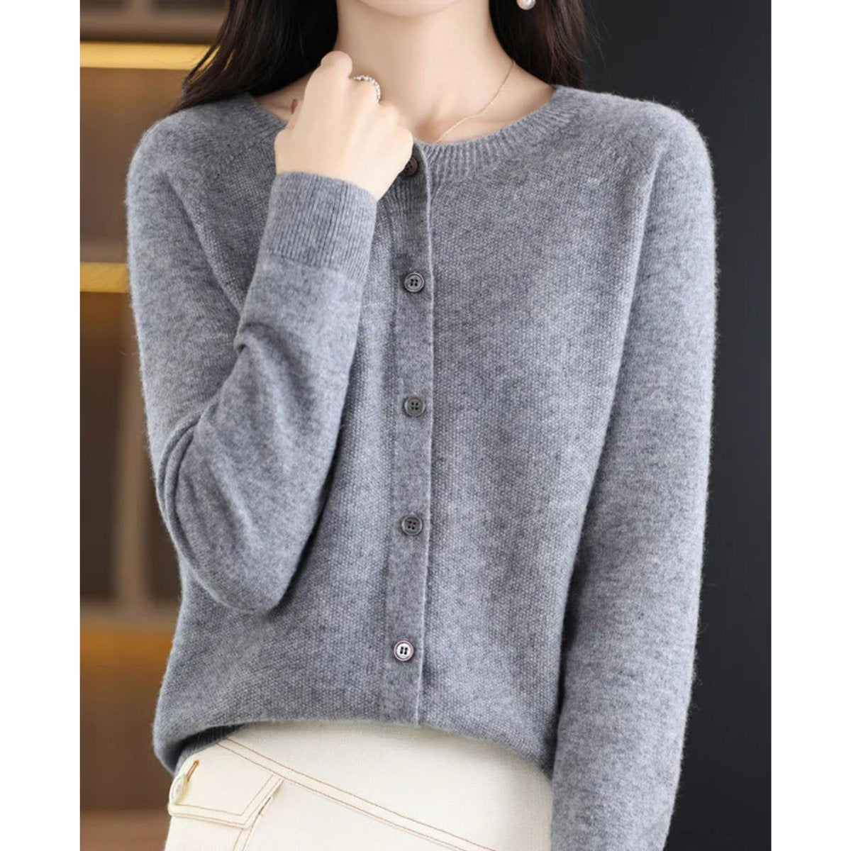 Melissa | Elegant Wool Knit Cardigan
