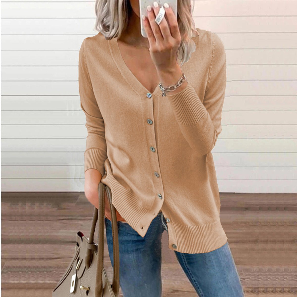 Olivia | Elegant V-Neck Knit Cardigan